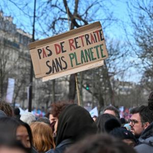 La retraite à 64 ans ? Pas de panique, le climat nous aura tués avant