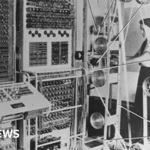 Unseen images of code breaking computer that helped win WW2 - BBC News