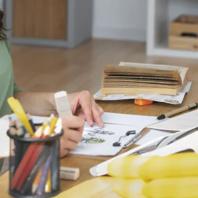 Le travail invisible des adaptations pédagogiques