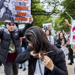 Mahsa Amini : la nouvelle figure d'une jeunesse iranienne en colère