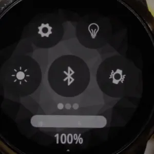 AsteroidOS 2.0 redonne vie à 30 anciennes montres connectées abandonnées (et c’est open source)