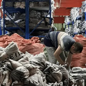 En Chine, dans ces ateliers-usines qui alimentent Shein, des rémunérations «par couple» privent les femmes de salaire