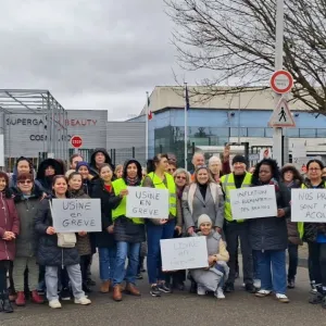 « Nos primes sont nos acquis » : grève illimitée chez le parfumeur Cosmeurop