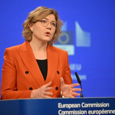 Derrière la directive Omnibus, un débat essentiel pour les citoyens et leurs droits numériques