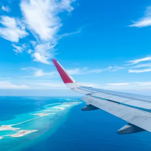 Famille, conjoint... doit-on faire une exception pour prendre l'avion ?