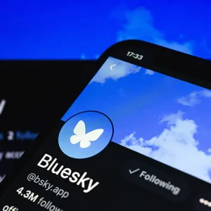 Bluesky : Le nouveau réseau social qui séduit les enseignants – Guide pratique