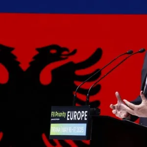 L'Albanie nomme pour la première fois un ministre généré par intelligence artificielle