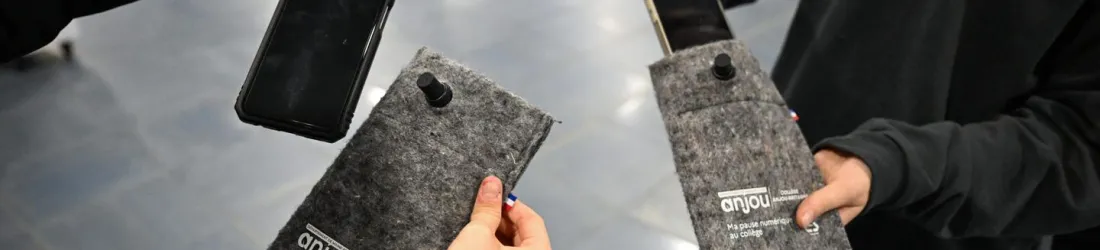 Le dispositif « Portable en pause » boudé par les collèges, en dépit des annonces de rentrée