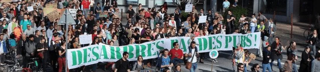 Des arbres pas des pubs : l'histoire du collectif plein la vue - Organisez-vous !
