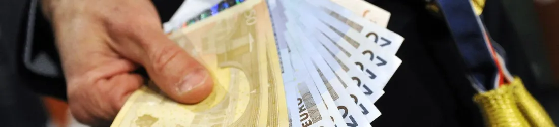 Corruption : l'ONG Transparency International pointe "une dégradation alarmante et inédite de la situation française"