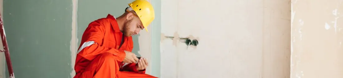 Les artisans du bâtiment sous tension