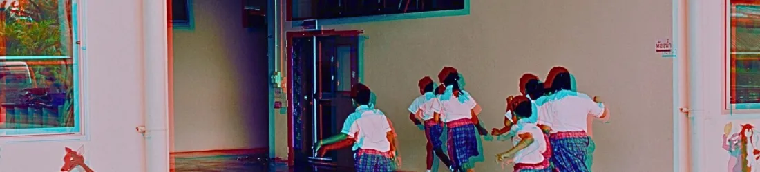 Derrière le rêve de l’école 100 % IA, un cauchemar de surveillance pour les élèves