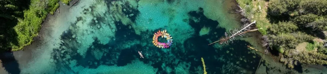 La destruction de méga-barrages a permis le retour des saumons sur une rivière autochtone sacrée