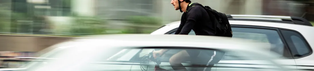 Le casque à vélo : un paradoxe mortel