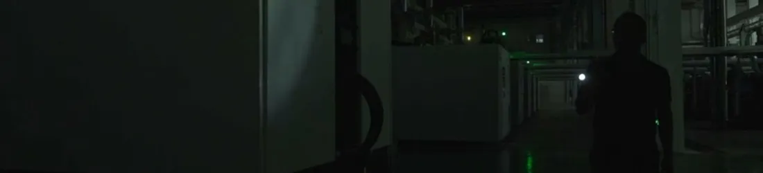 "Dark factories" : ces usines chinoises fonctionnent 24 heures sur 24, sans lumière et... sans ouvriers humains | TF1 INFO