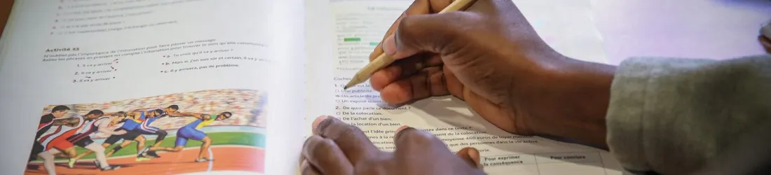 Journée internationale de l'alphabétisation : en 2026, six millions d'enfants supplémentaires risquent d'être déscolarisés dans le monde