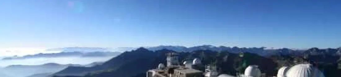 What is the biggest star we can observe from France ? Pic du Midi [Time-Lapse]