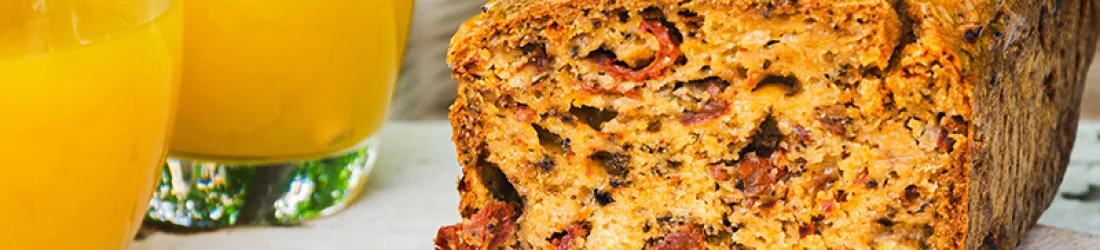 Cake aux tomates séchées (végétarien, vegan)