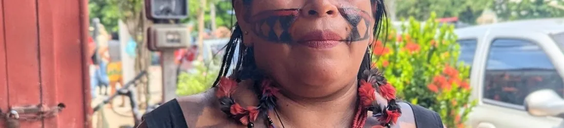 «Nos territoires sont envahis et on essaie de nous effacer» : Alessandra Korap, la voie des autochtones qui fait trembler les dirigeants à la COP30